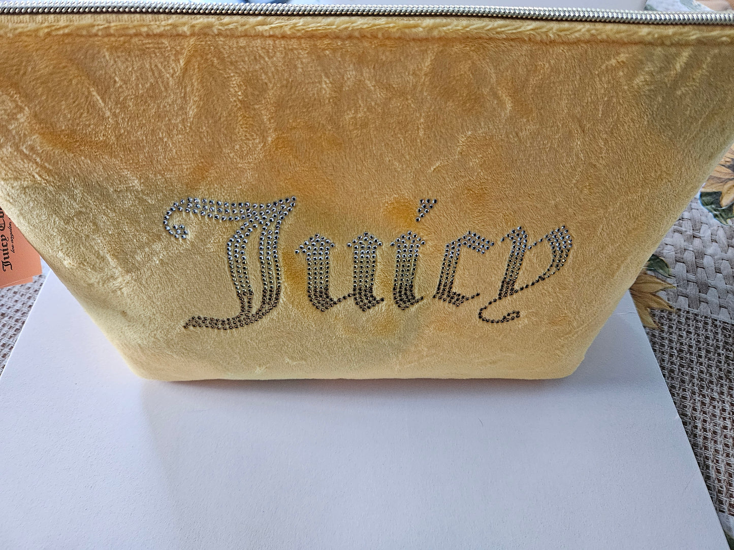 Juicy Yellow Make up bag